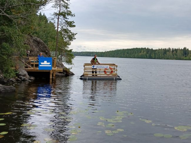 Vähäsalmen lossi